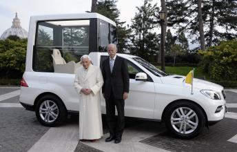 History of the Popemobile - From a horse-drawn carriage to Jeep Wrangler