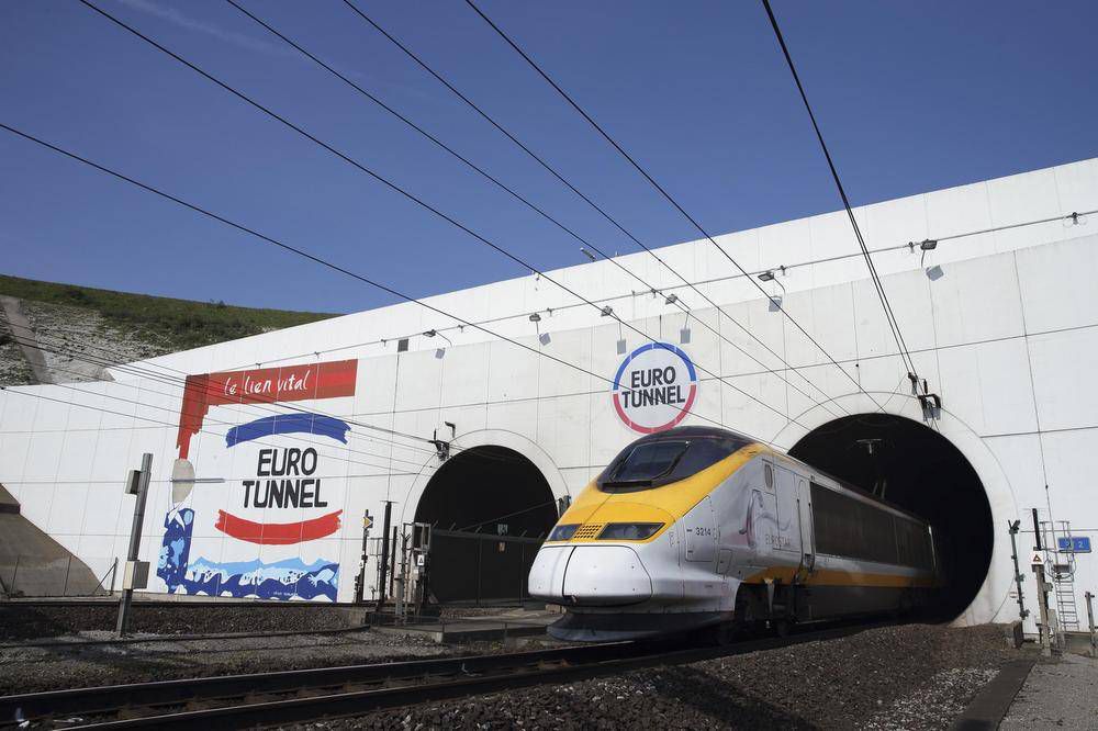 The Channel Tunnel – A Modern Engineering Wonder of the World