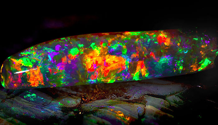 Virgin Rainbow - The most precious rock in the world
